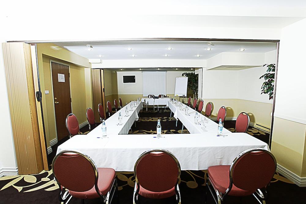 Hotell Airport Mara Riga