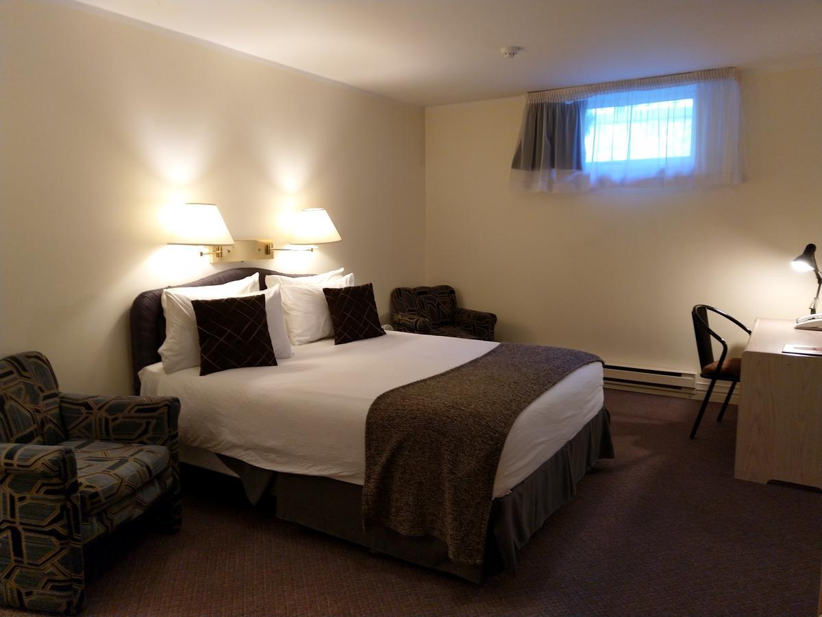 Hotell Airport Mara 3*